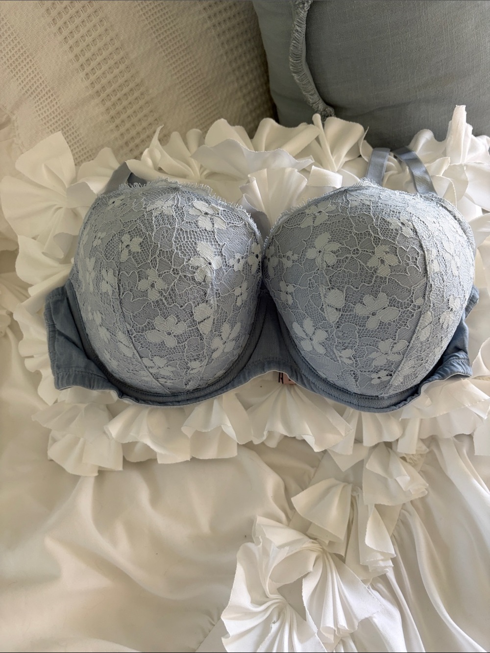 Victoria’s Secret Lace Push-Up Bra in Light Blue - Women Intimates